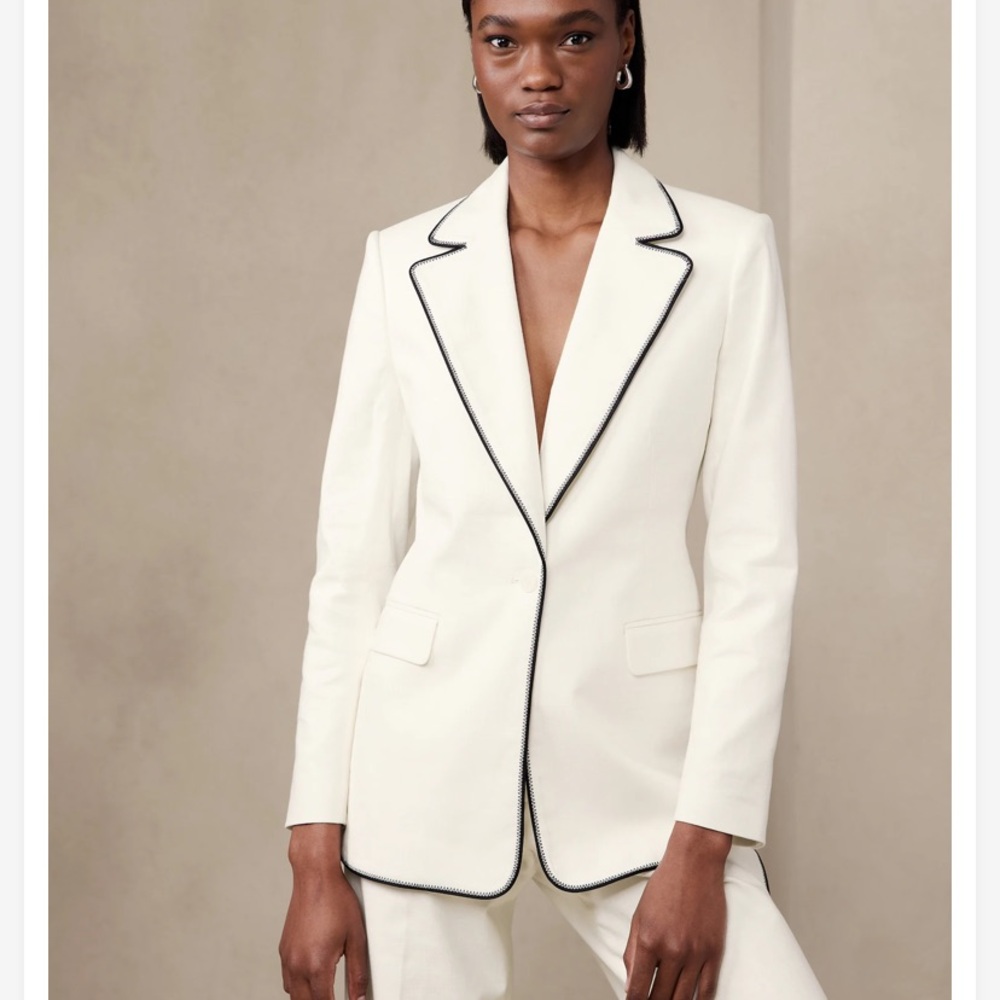Banana Republic White Carolina slim fit blazer with black piping